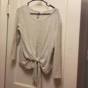 Women’s Size Medium Francesca’s Long Sleeve Blouse (alya brand)
